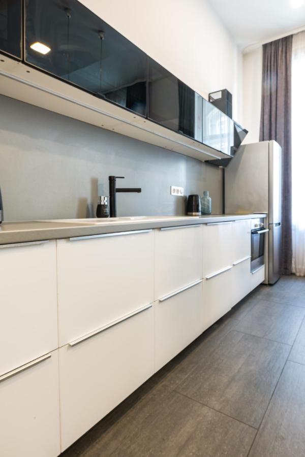 בודפשט Luxury Nova Home Next To The New York Cafe מראה חיצוני תמונה
